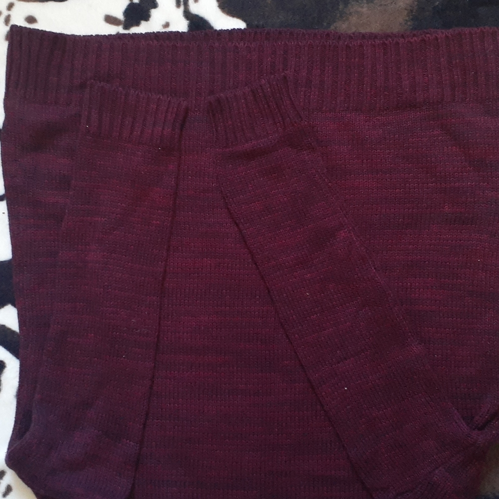Sweter - Picture 2 of 3